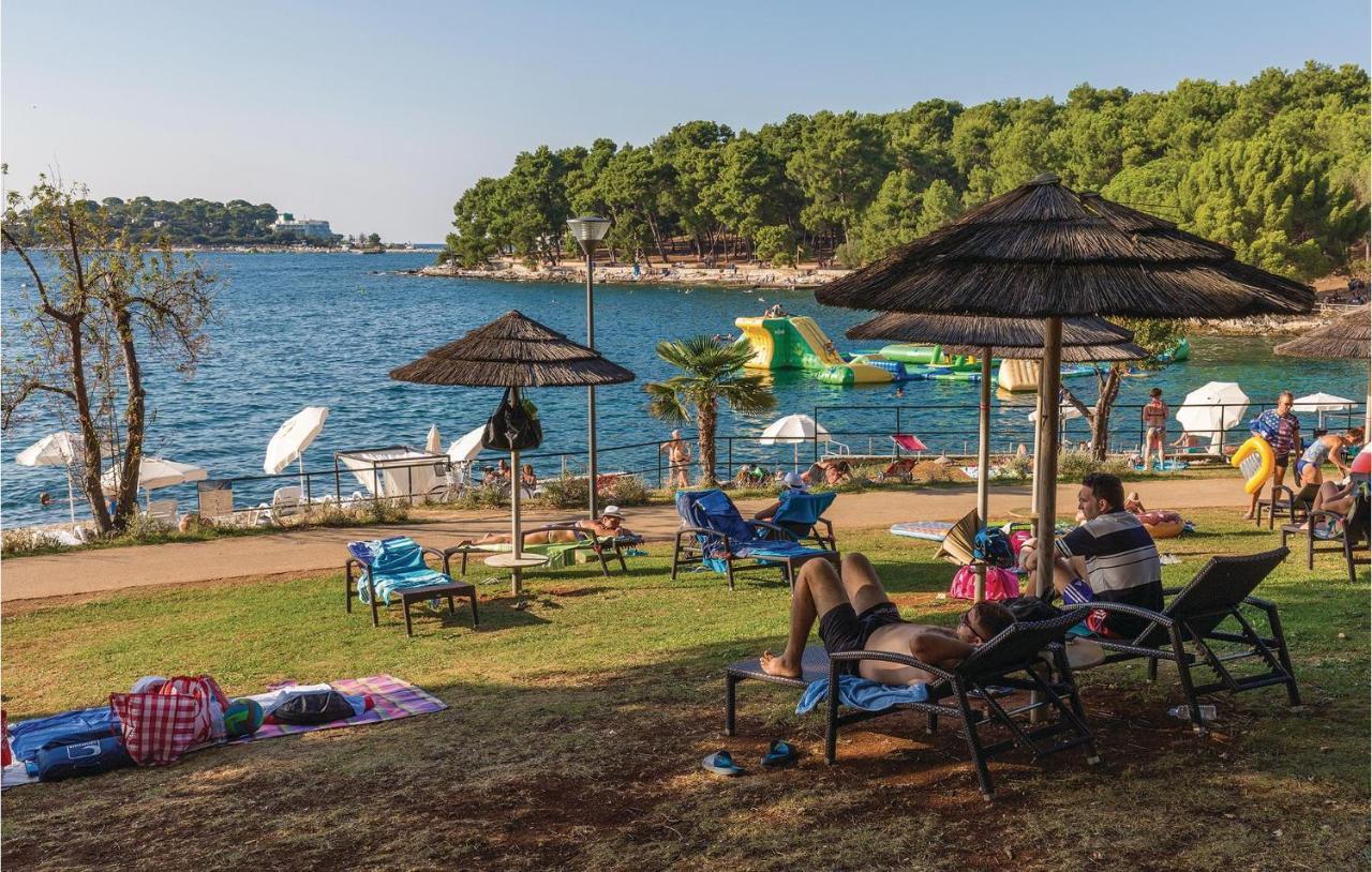 Beautiful Apartment In Porec With Wifi Exterior foto