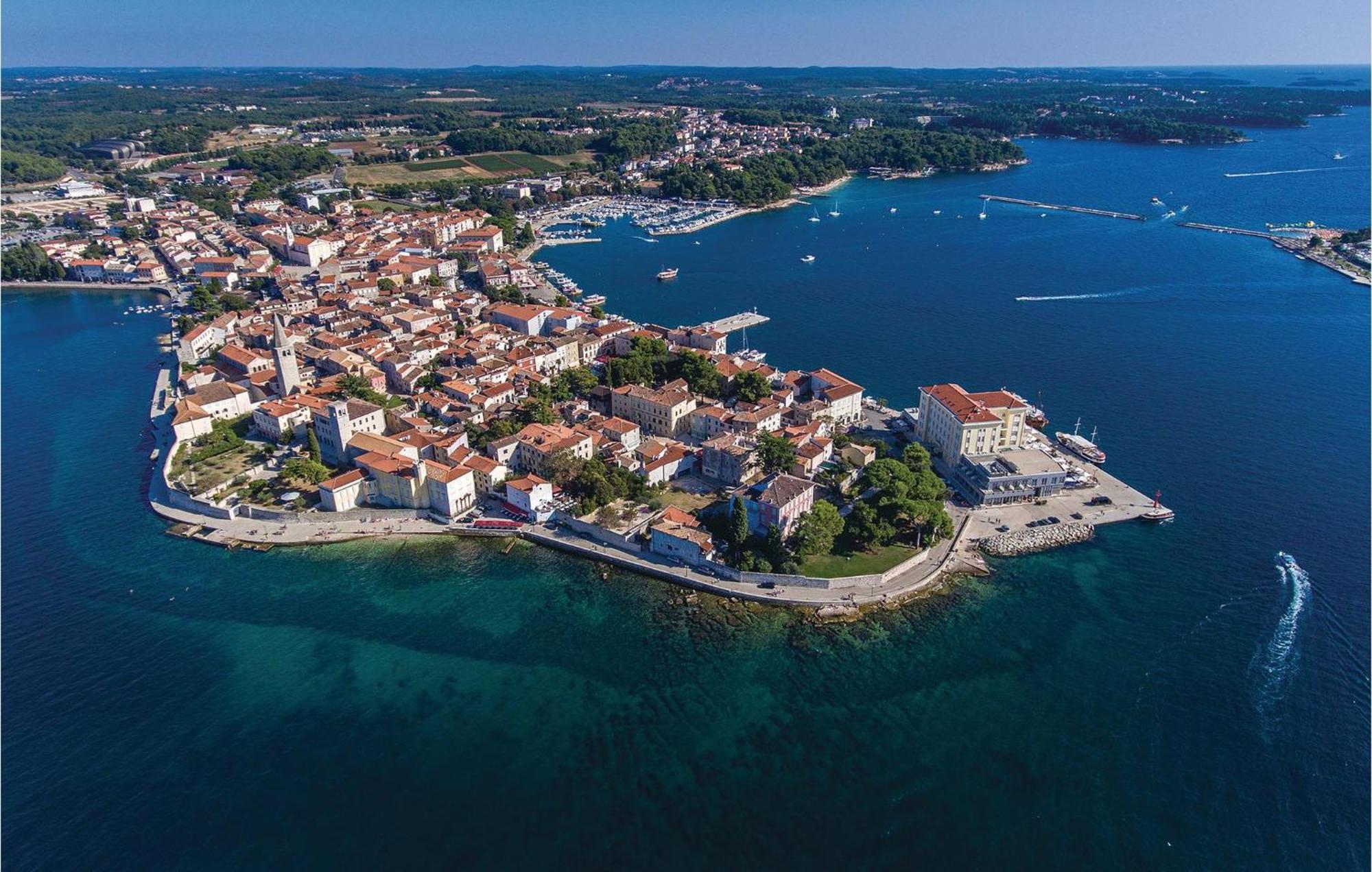 Beautiful Apartment In Porec With Wifi Exterior foto